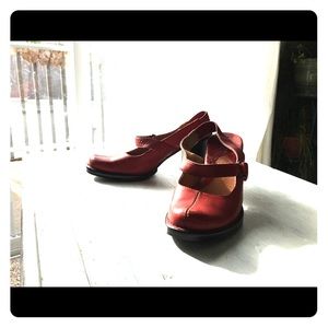 Born Red slingback heels 8 (39)