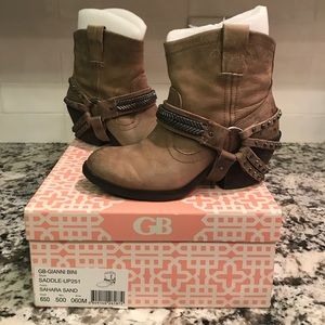 Gianni Bini Booties size 5.5!