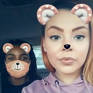 Meet your Posher, Lisa