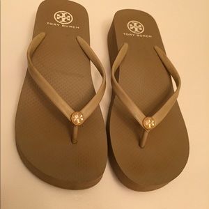 Tory burch wedge flip flops