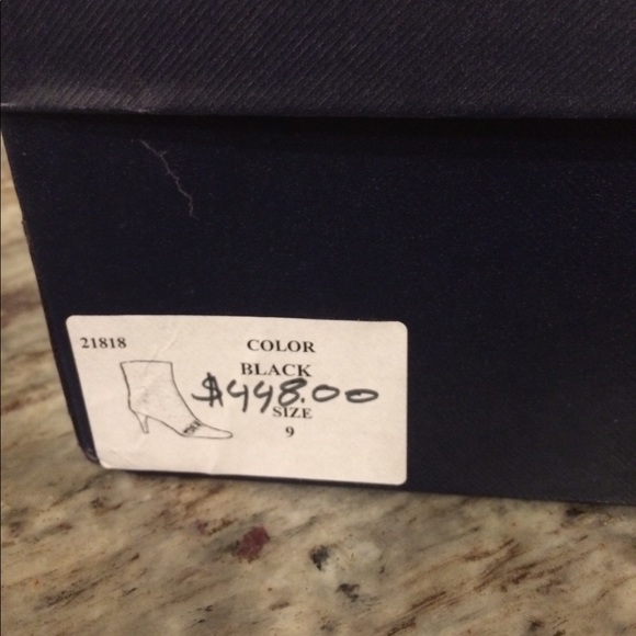 Black leather Italian boots- Brooks Brothers. - Picture 2 of 5