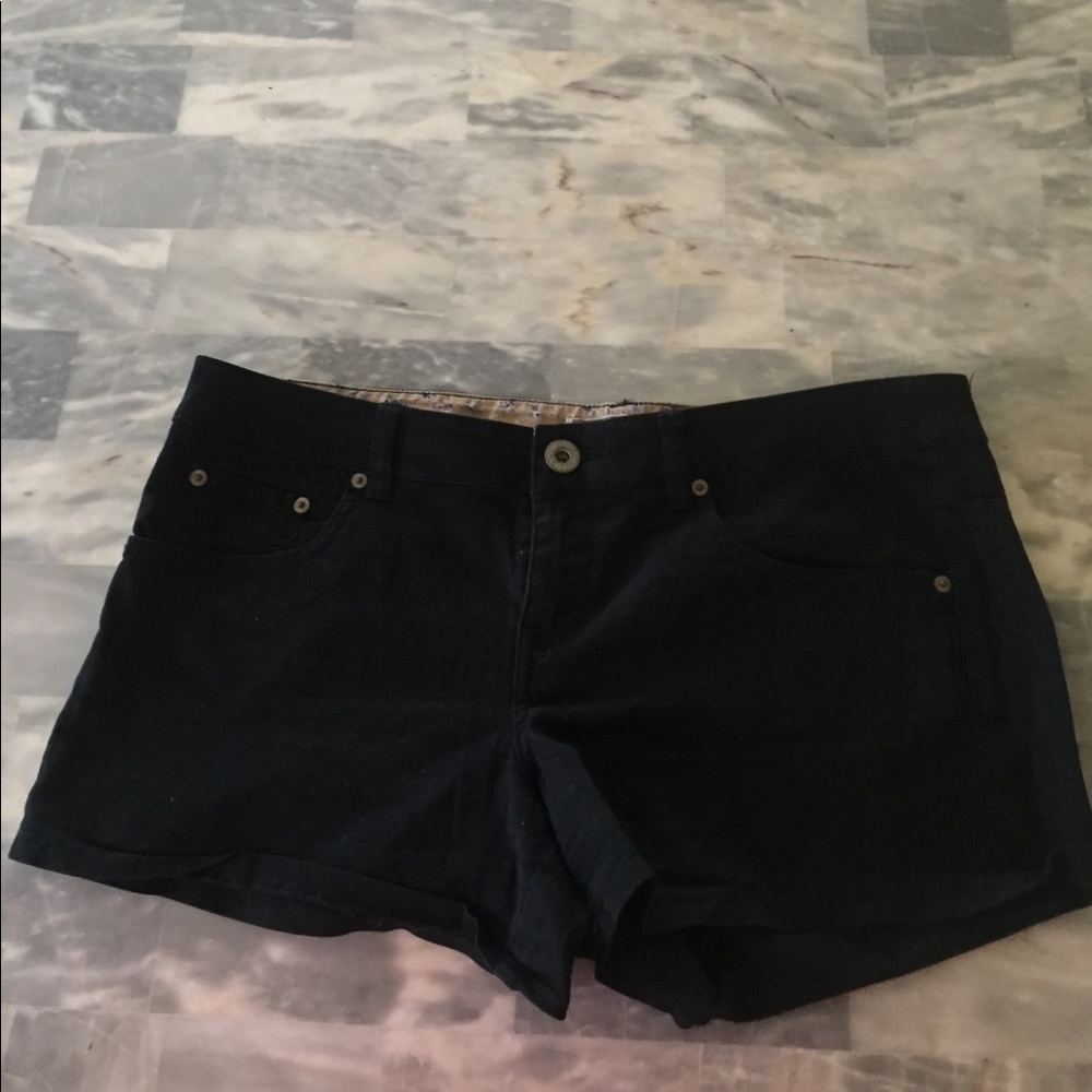 Guess shorts
