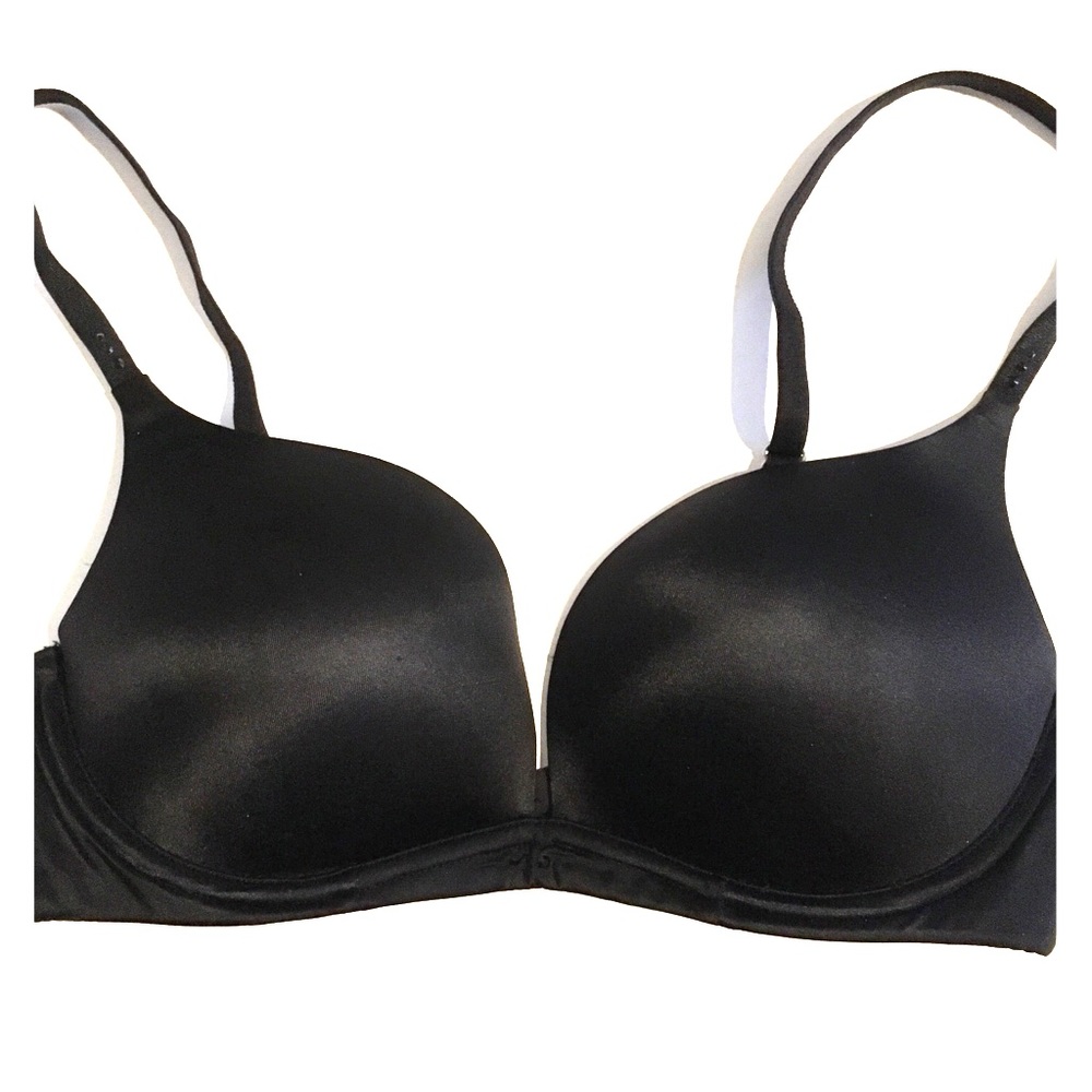 Victoria’s Secret Black Biofit Push-up Bra