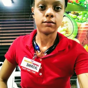 Meet your Posher, Jasmine