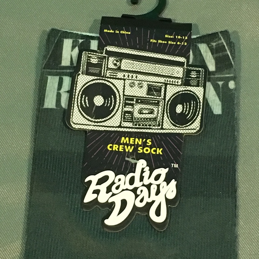 NWT RadioDays George Harrison Keep On Rockin Socks - Picture 6 of 6