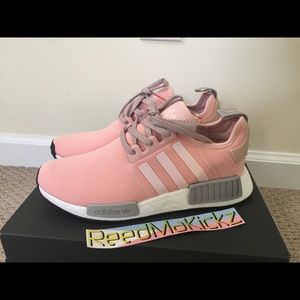 adidas nmd r1 pink by3059 adidas stan smith green sneakers bloggers make money