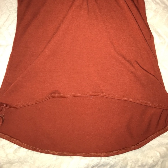 Zipper Hi-Lo Shirt - Picture 3 of 3