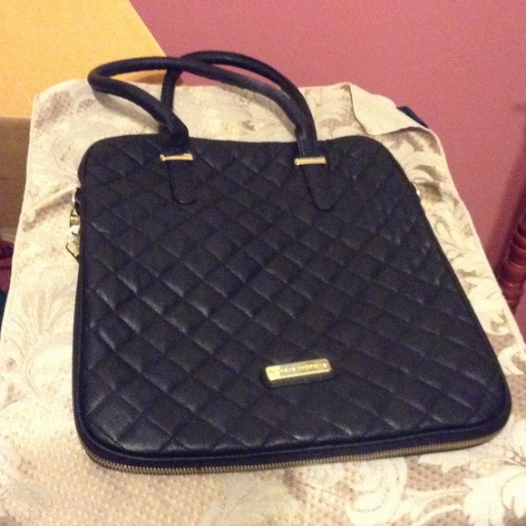 Steve Madden Handbags - Steve Madden Smoke/PetFree Purse