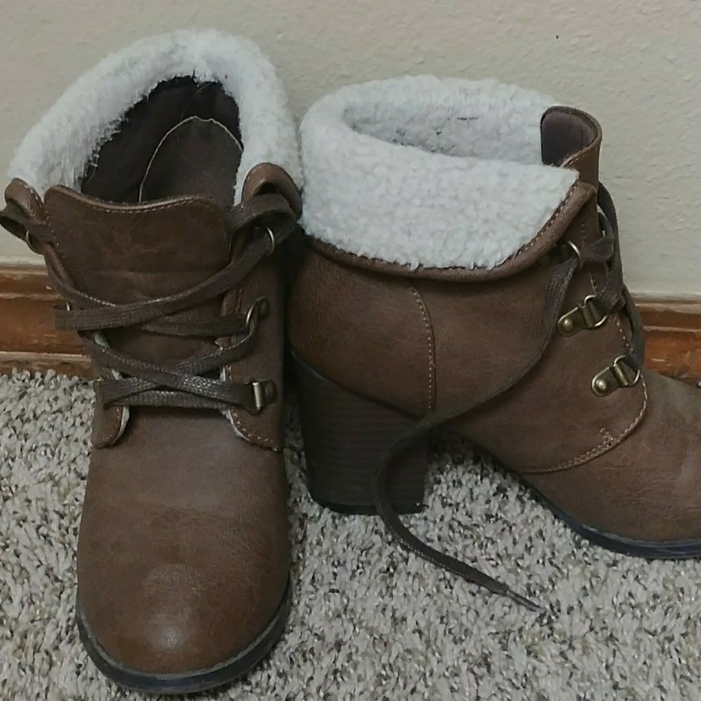 Women shoes
