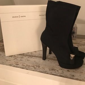 Dusica sacks stretch open toe bootie