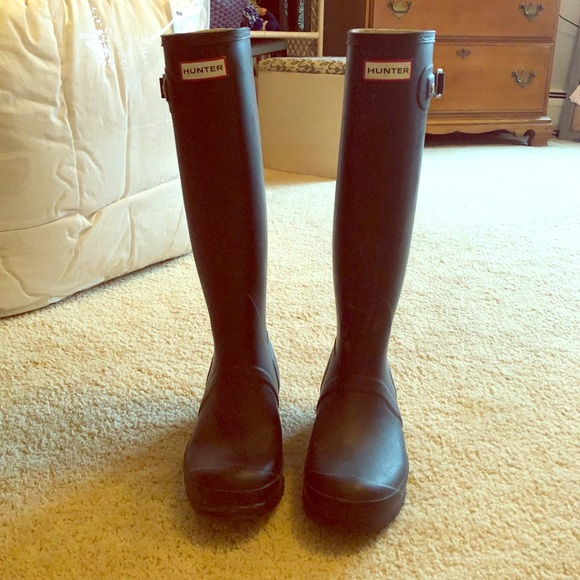Hunter Shoes - Tall Hunter Rain boots in Navy