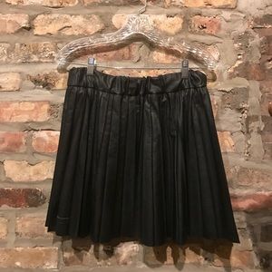 LIKE NEW! | KARL Karl Lagerfeld Faux-Leather Skirt