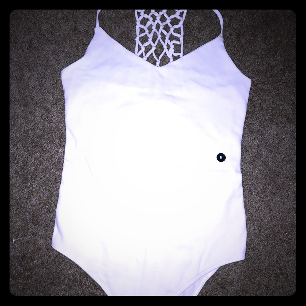 BNWT A&F cream macrame Bodysuit