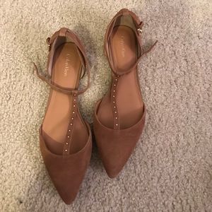 Tan Calvin Klein pointed flats with strap sz 8.5