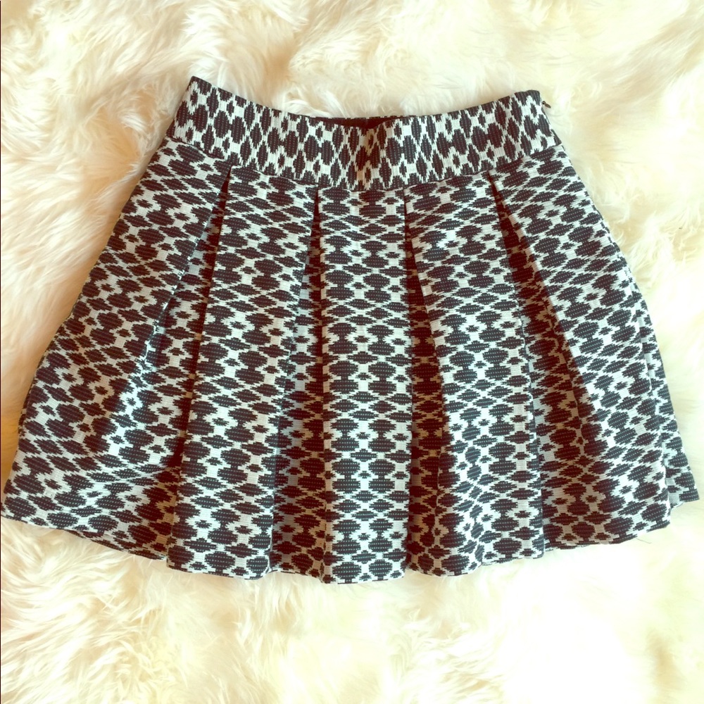 Banana republic mini skirt with pockets. Sz.2
