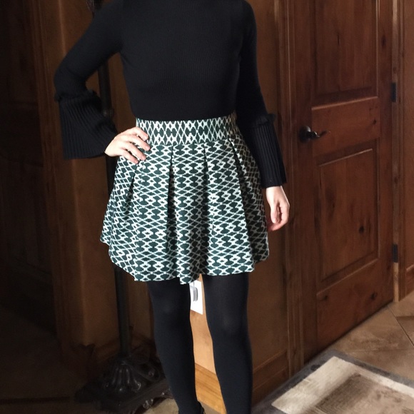 Banana republic mini skirt with pockets. Sz.2 - Picture 4 of 5