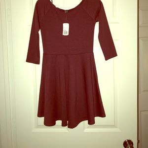 Forever 21 Maroon Dress Size : S  New