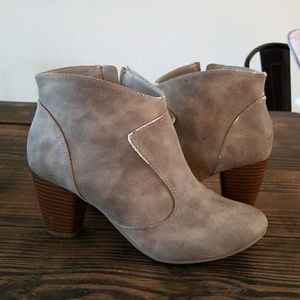 Chinese Laundry booties