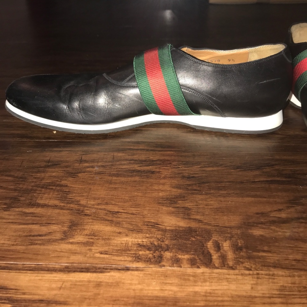 Men’s Shoes - Picture 2 of 4