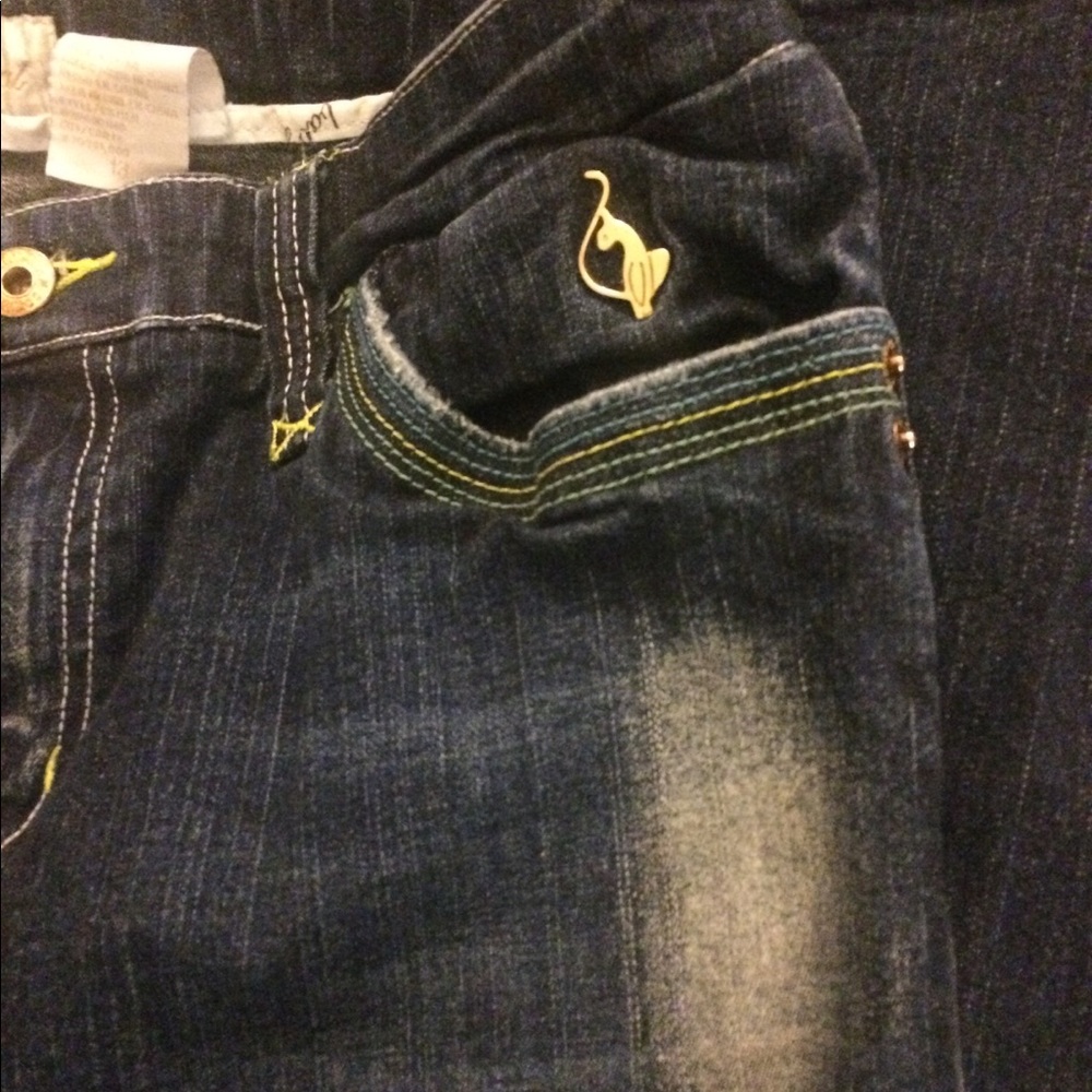 Jeans - Picture 2 of 5