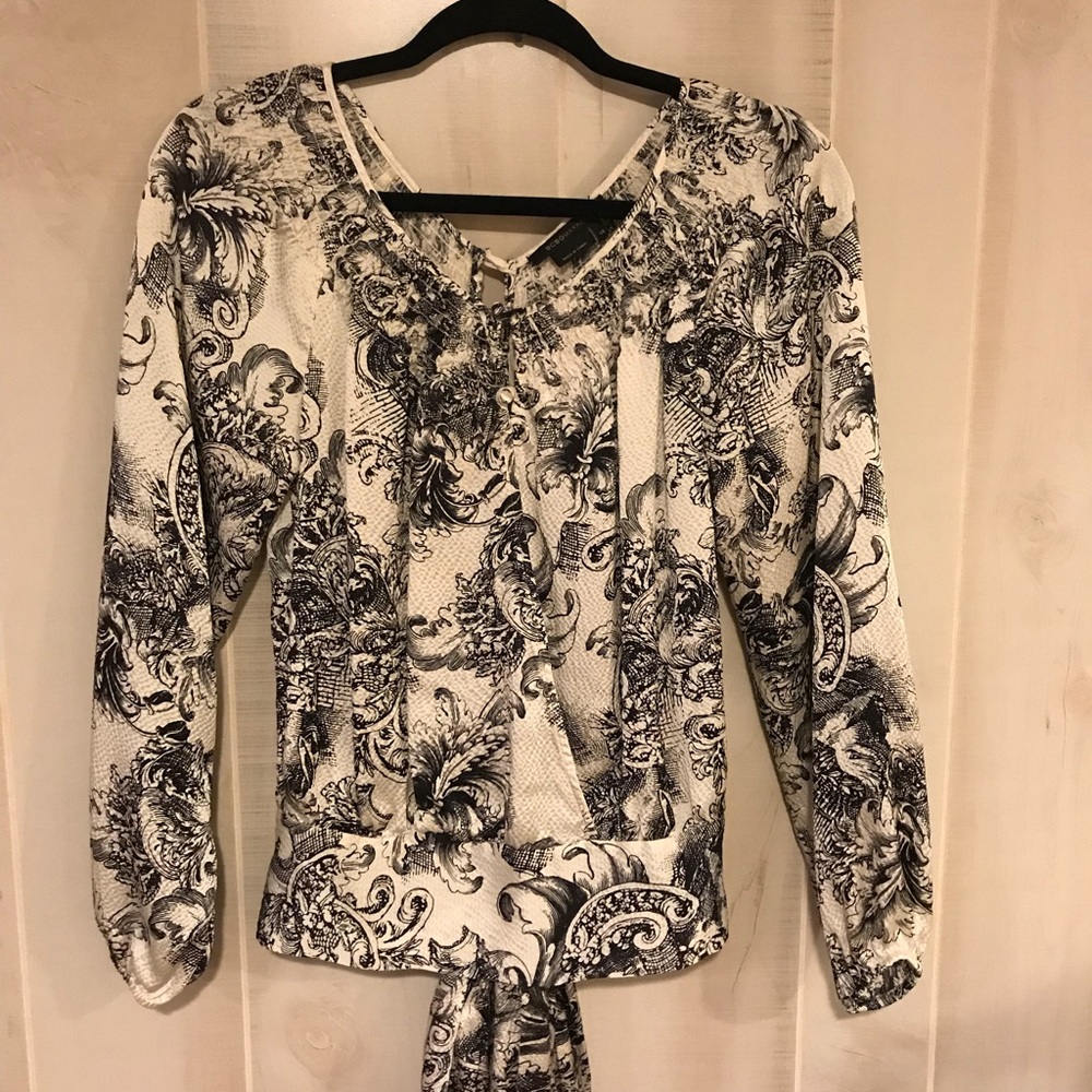 BCBG MAXAZRIA Blouse