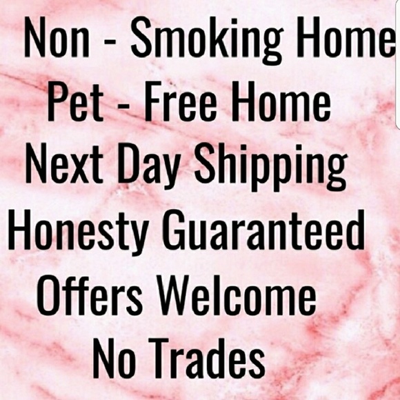 Welcome to My Closet! - Picture 3 of 4