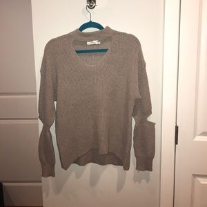 Sweater chocker detail