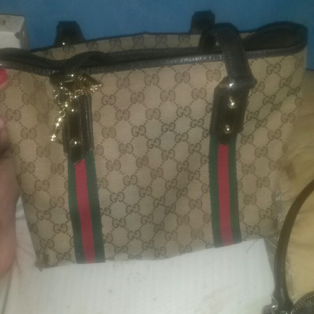 Gucci purse