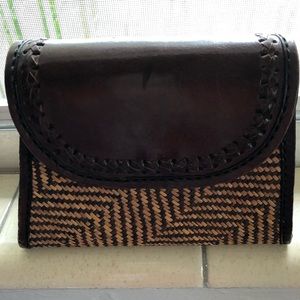 Gammon Shire Crossbody purse