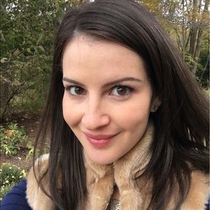 Meet your Posher, Einat