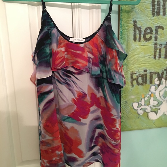 Calvin Klein Ruffled Tank - Picture 4 of 7