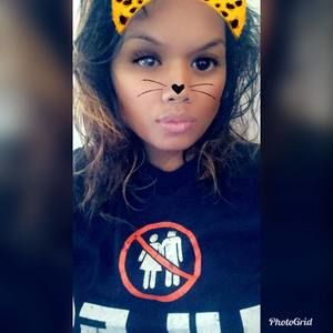 Meet your Posher, Jaymina