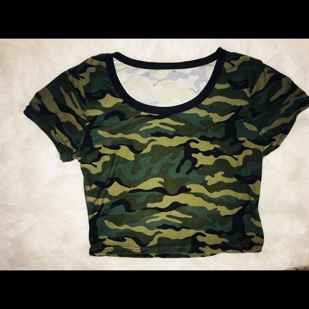 Camo Cropped Top