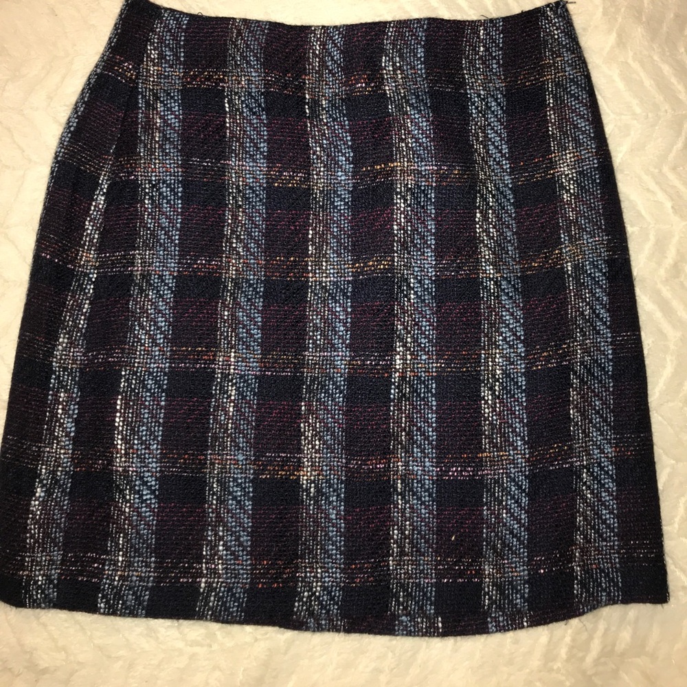LOFT Knit Pencil Skirt - Picture 2 of 3