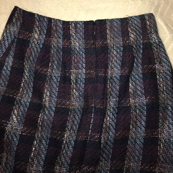 LOFT Knit Pencil Skirt - Picture 3 of 3