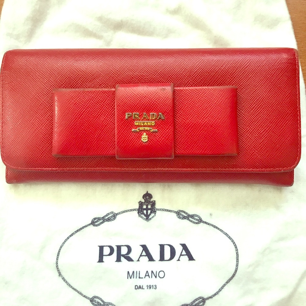 Saffiano Leather Bow Continental Flap Wallet