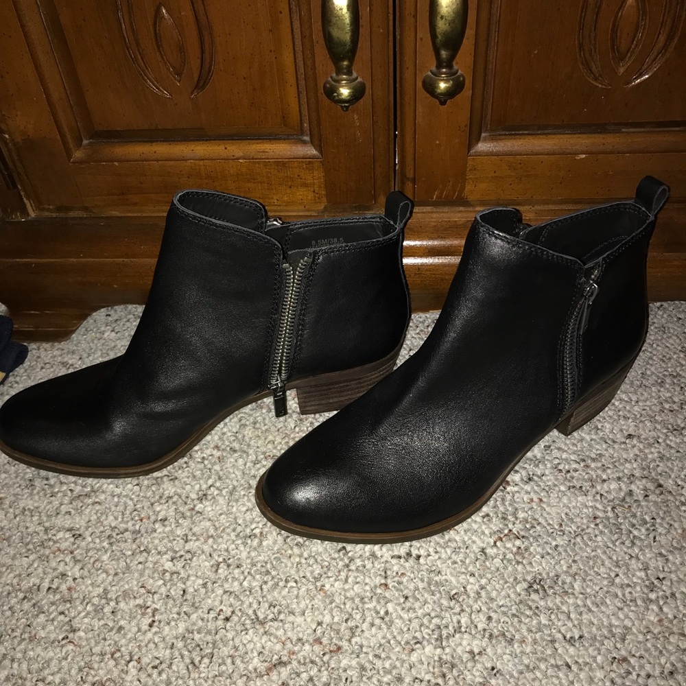 Lucky brand black booties