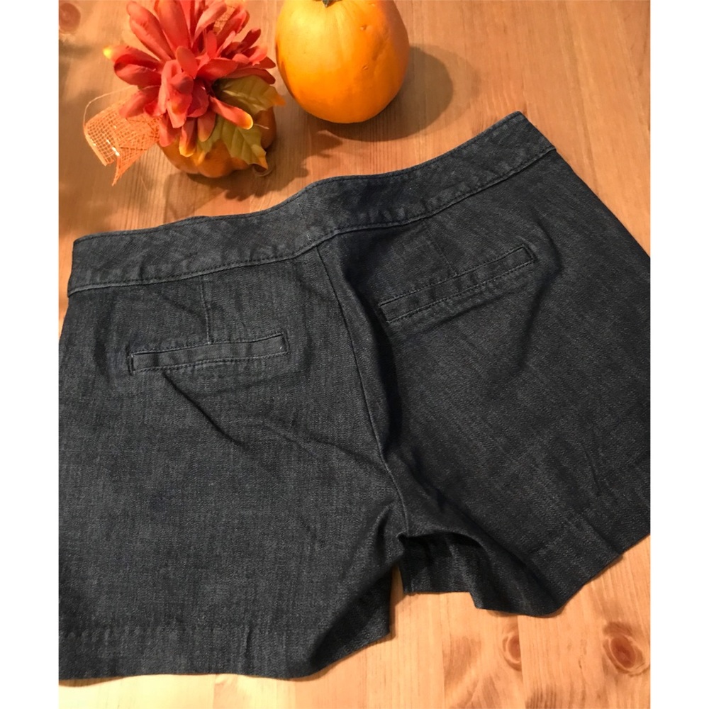 Banana Republic Blue Denim Shorts (NWOT)