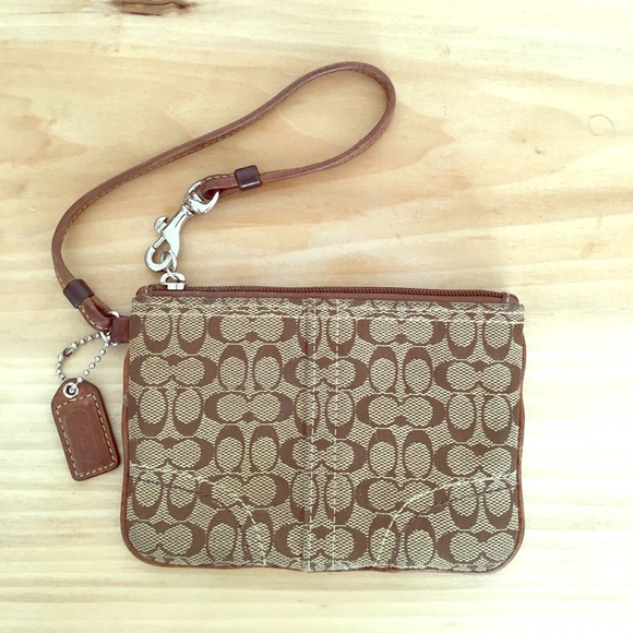 Coach Classic Wristlet Mini Clutch - Picture 1 of 3