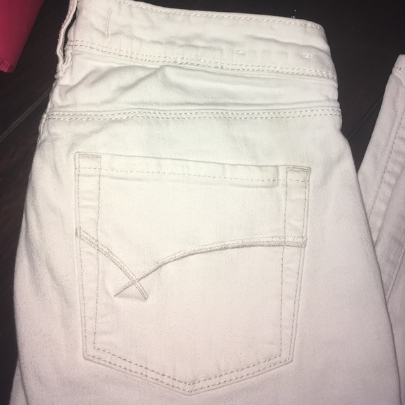 White Denim Bullhead jeans - Picture 2 of 7