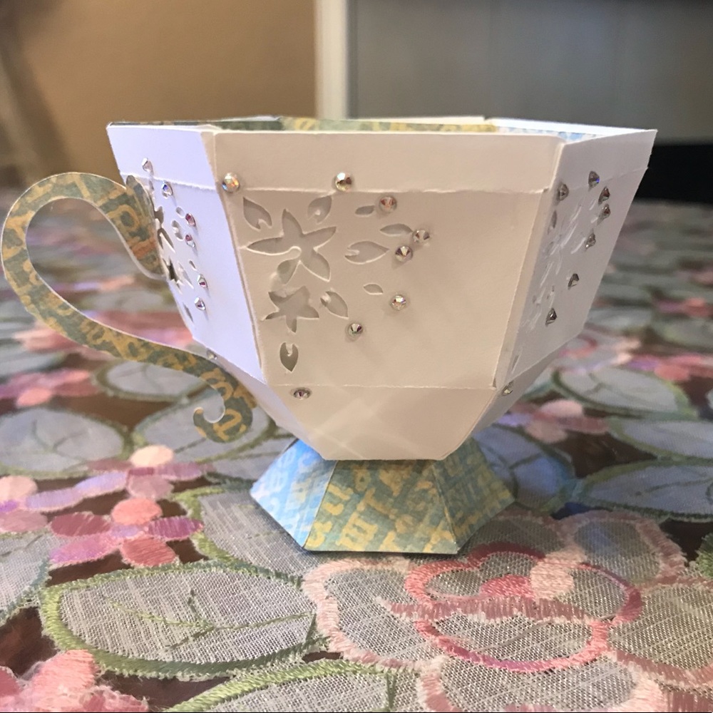 Tea Cupcake Holders