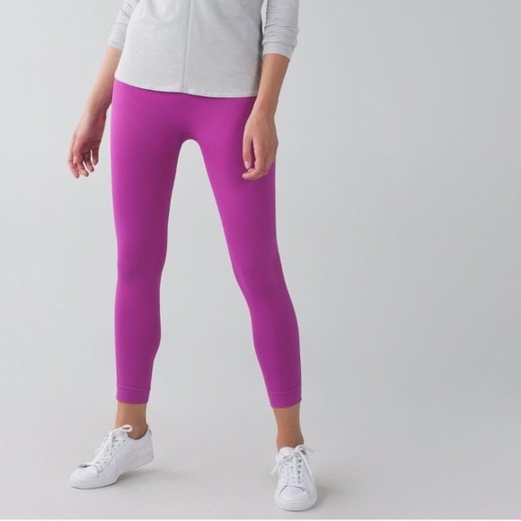 lululemon athletica Pants - NWT Lululemon Zone In Crop in Ultra Violet