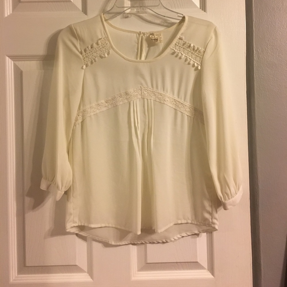 Cute half sleeve top