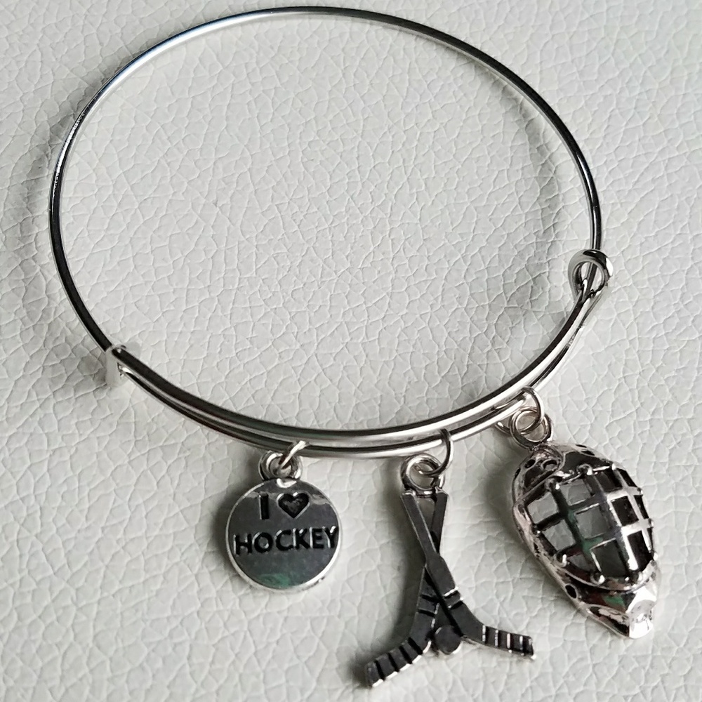 New hockey bracelet, hockey mom bracelet - Picture 2 of 4
