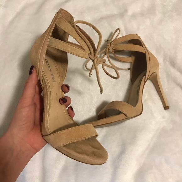 Gianni bini nude heel - Picture 2 of 2
