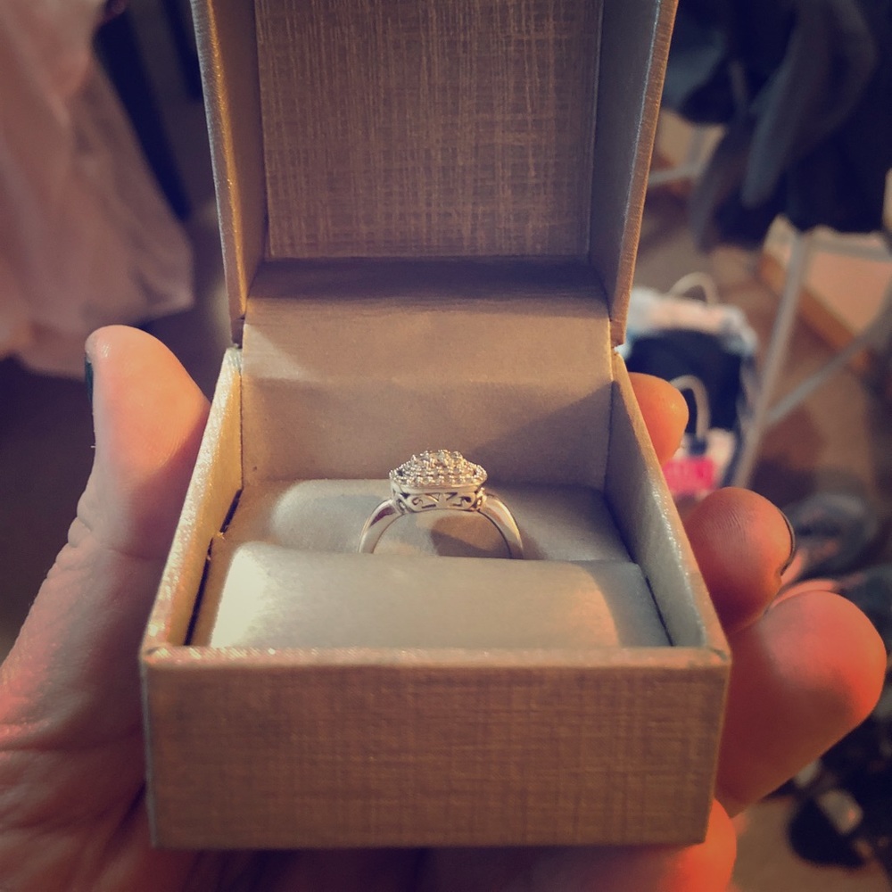 Diamond ring