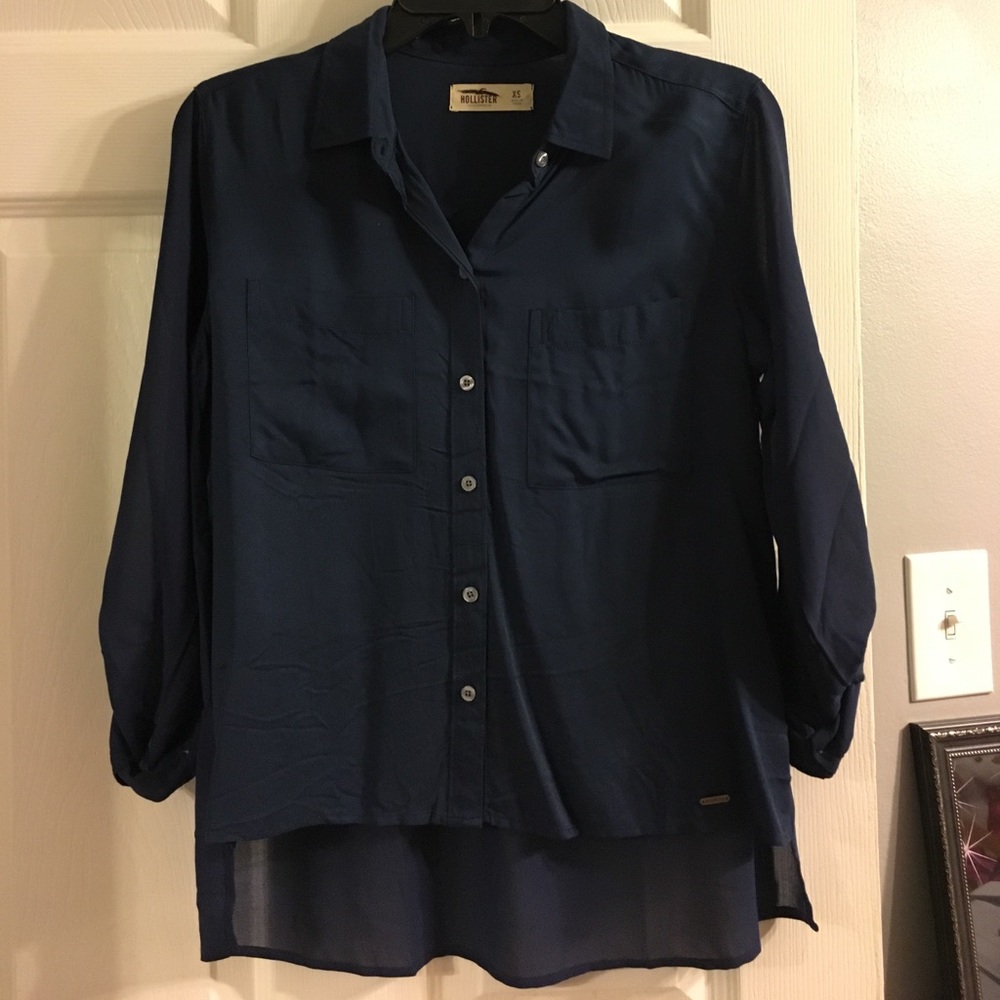 Navy blue top