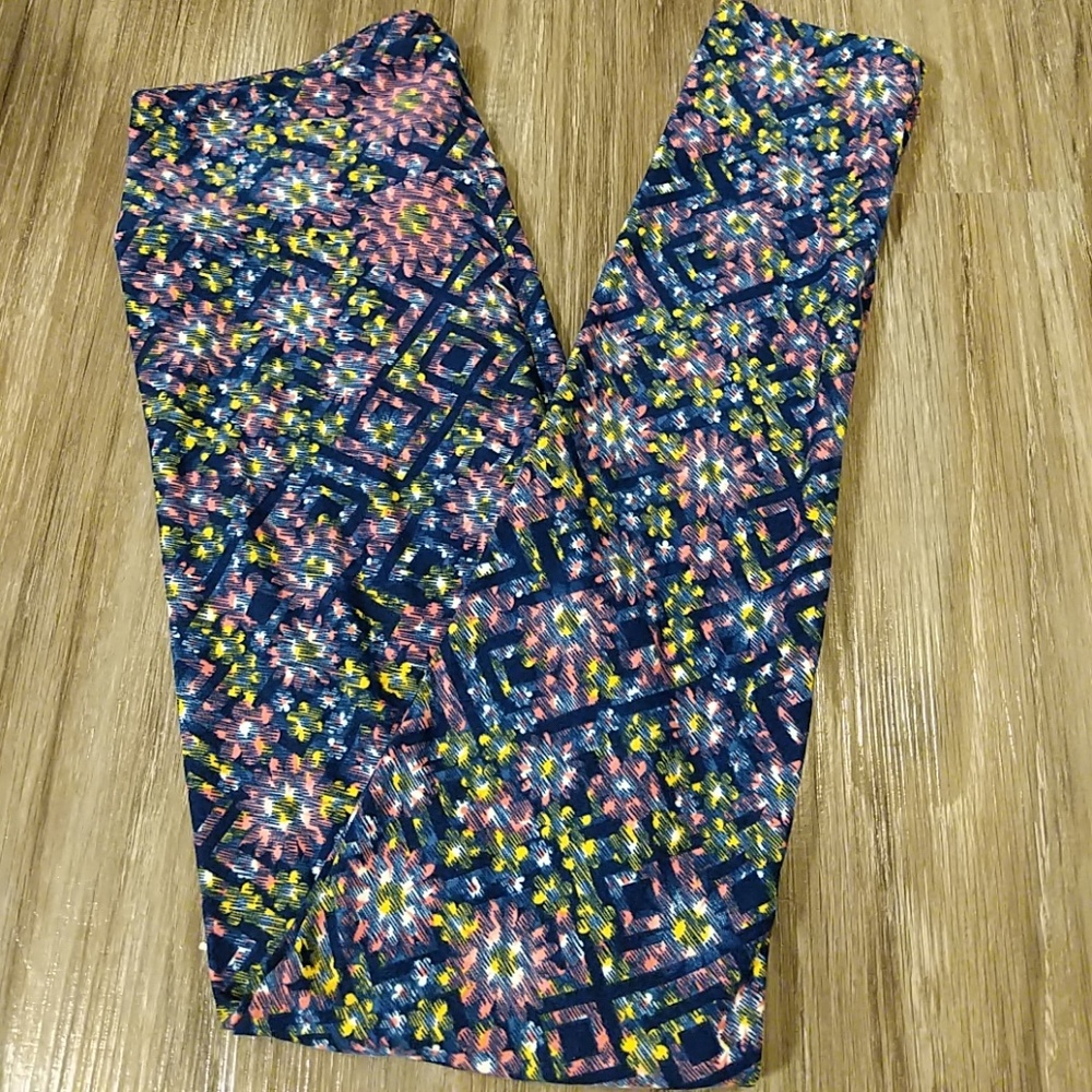🆕 LuLaRoe Leggings OS
