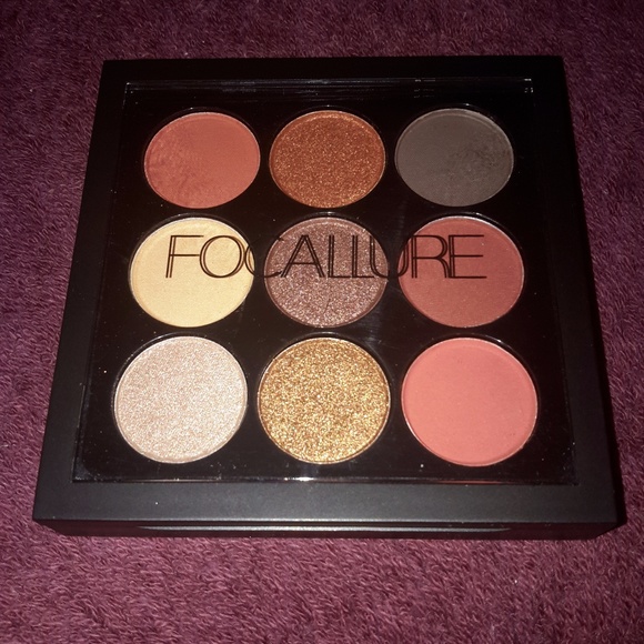 Focallure Eyeshadow x 9 Color Palette #5 - Picture 2 of 7