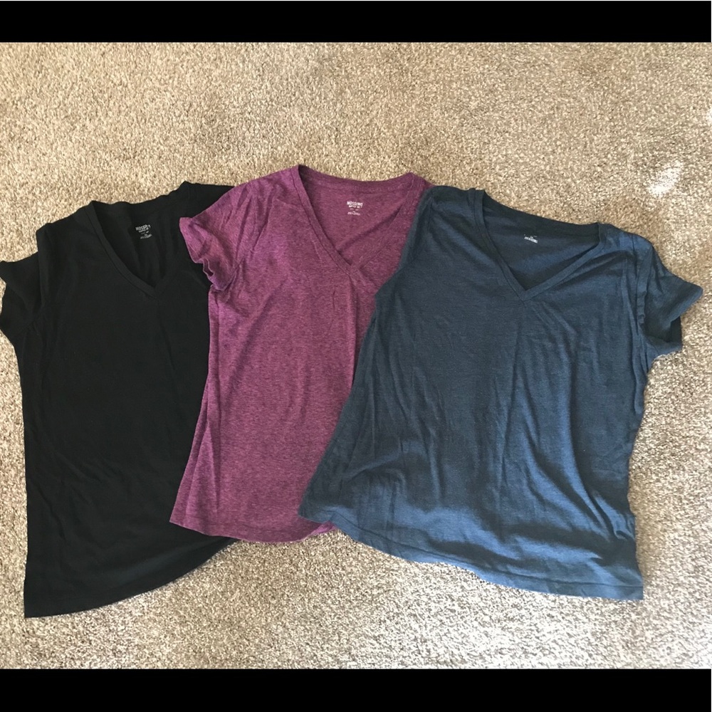Tee shirts